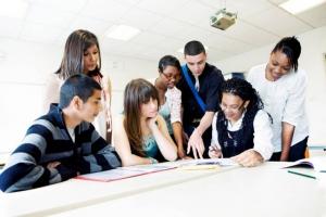 Padidinta stipendija tiksliniams įdarbinimo studentams - nauja Švietimo ministerijos iniciatyva