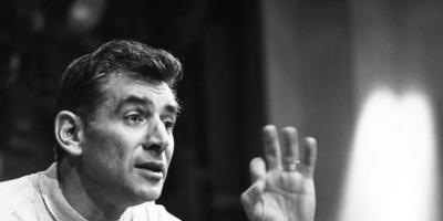 Amerikiečių kompozitorius Leonardas Bernsteinas: biografi, ulasan, dan fakta Leonardo Bernsteino miuziklai